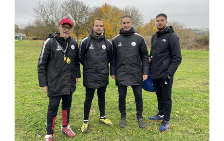 U 8 / SAM 20 NOV / PLATEAU A SAINTRY